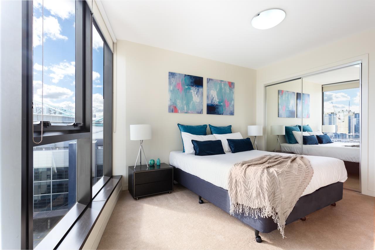 Wyndel Apartments - Harbour Views Melbourne Exterior photo